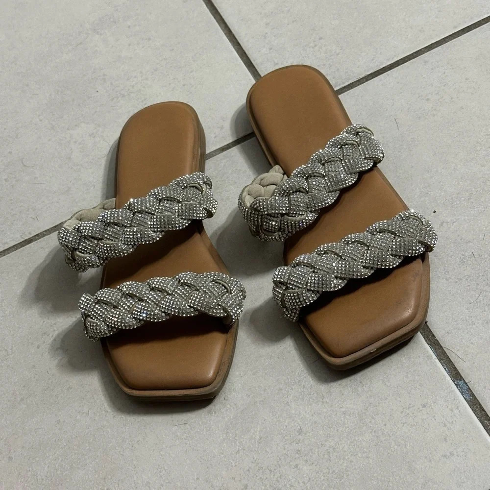 Sincerely Jules Women Silver Sparkle Rhinestone Slides‎ Size 9.